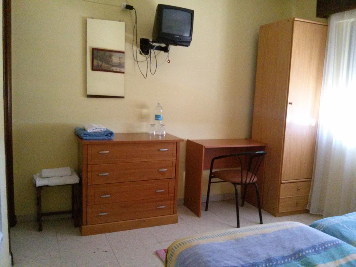 Hostal La Ponderosa Санкти-Спиритус Экстерьер фото